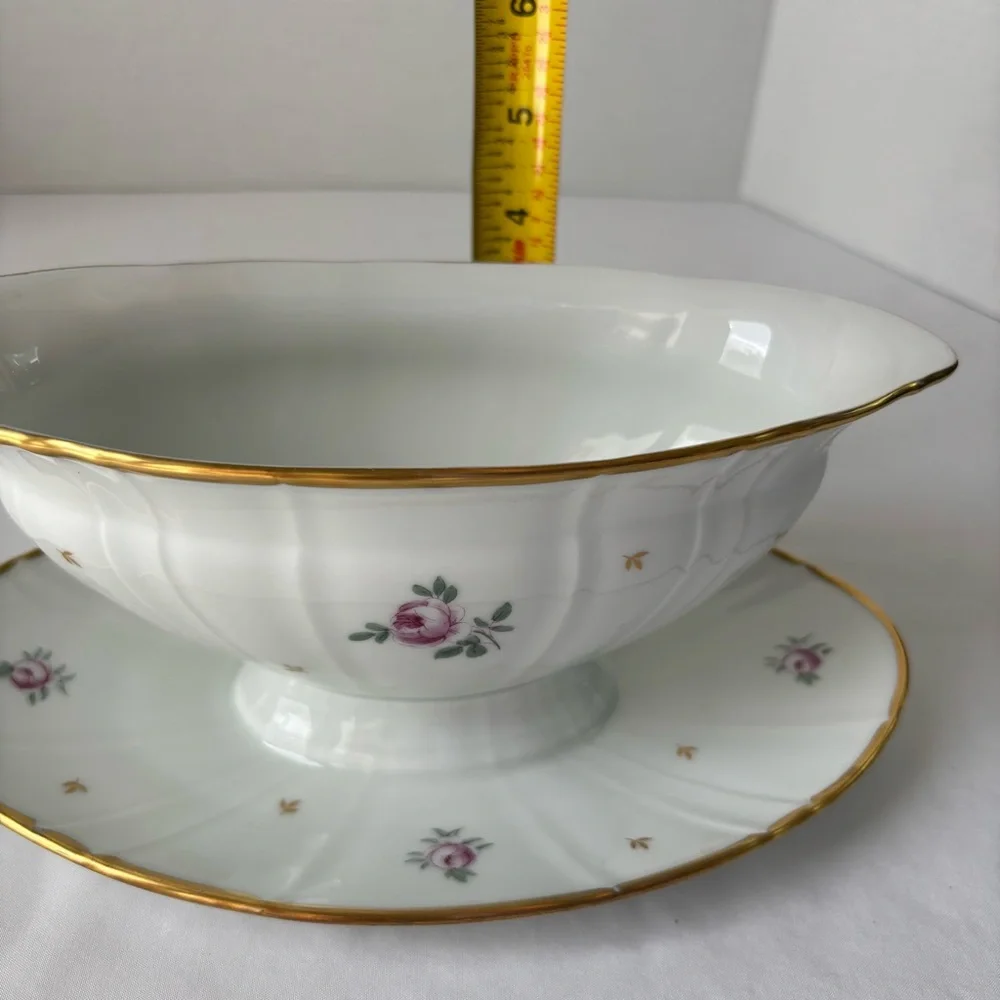 Bing & Grondahl vintage gravy